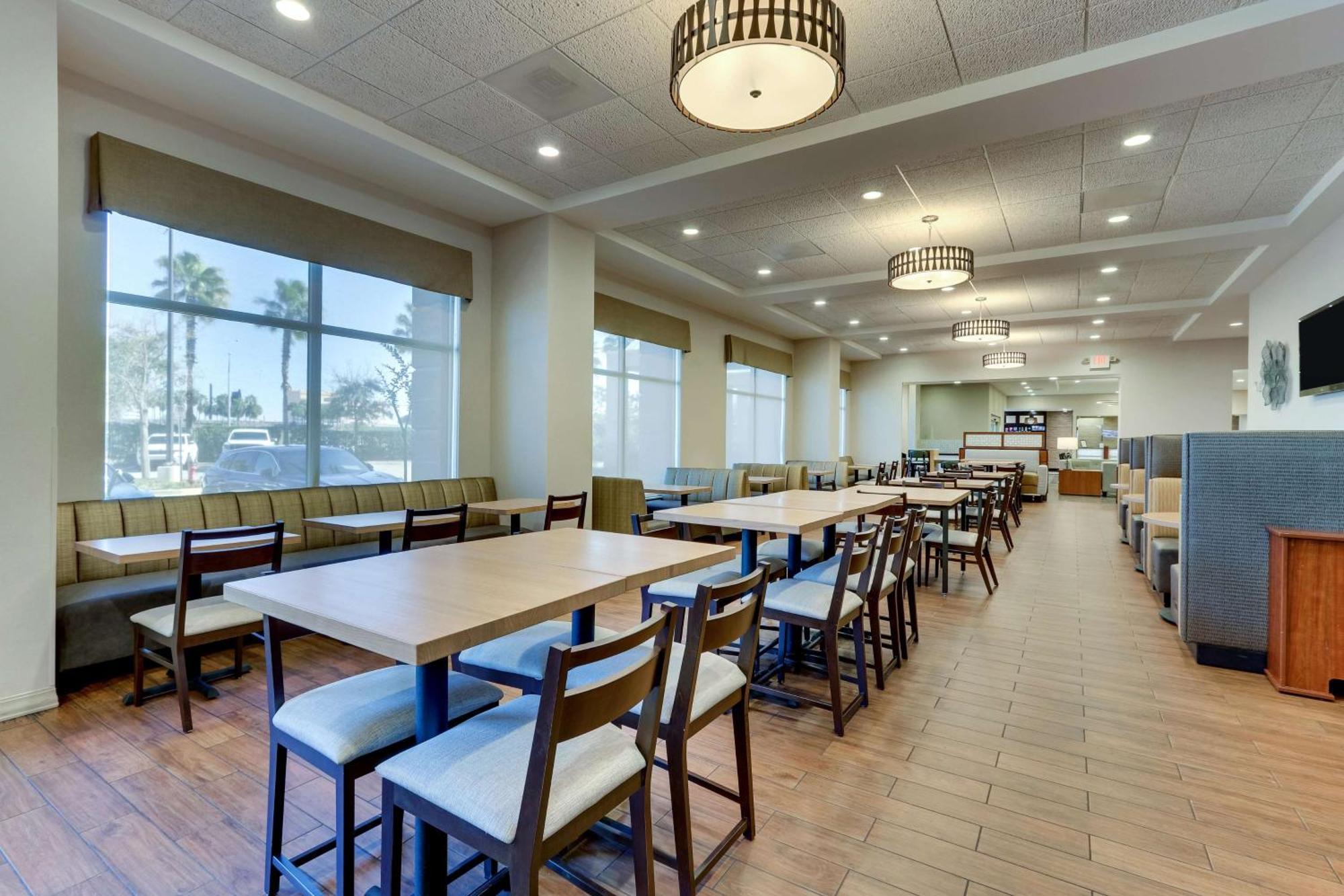 Drury Inn & Suites Orlando Near Universal Orlando Resort Luaran gambar